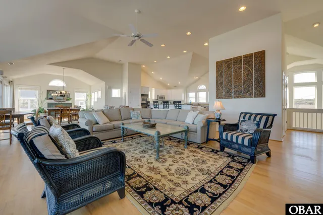 $3,925,000 | 2 Hickory Trail, Southern Shores, NC 27949