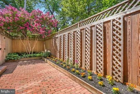 $1,895,000 | 3808 Klingle Place Northwest, Washington, DC 20016