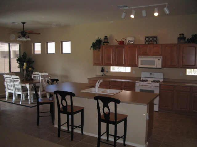 4692 South Calico Road Gilbert, AZ 85297 - Photo 5 of 6 Additional Photo