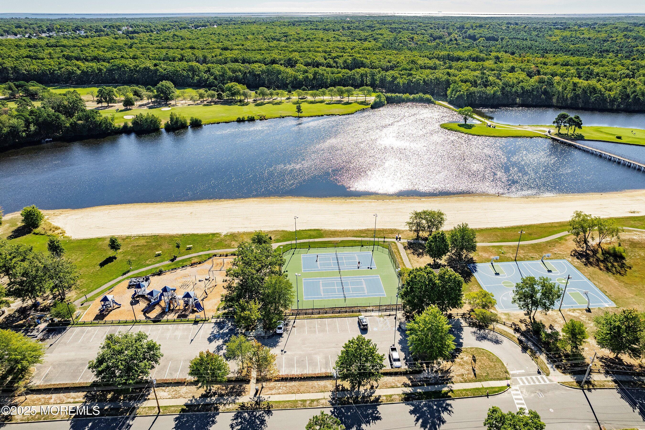 142 Swordfish Road Manahawkin, NJ 08050 - Photo 41 of 53 48-OA Lake Park Aerial