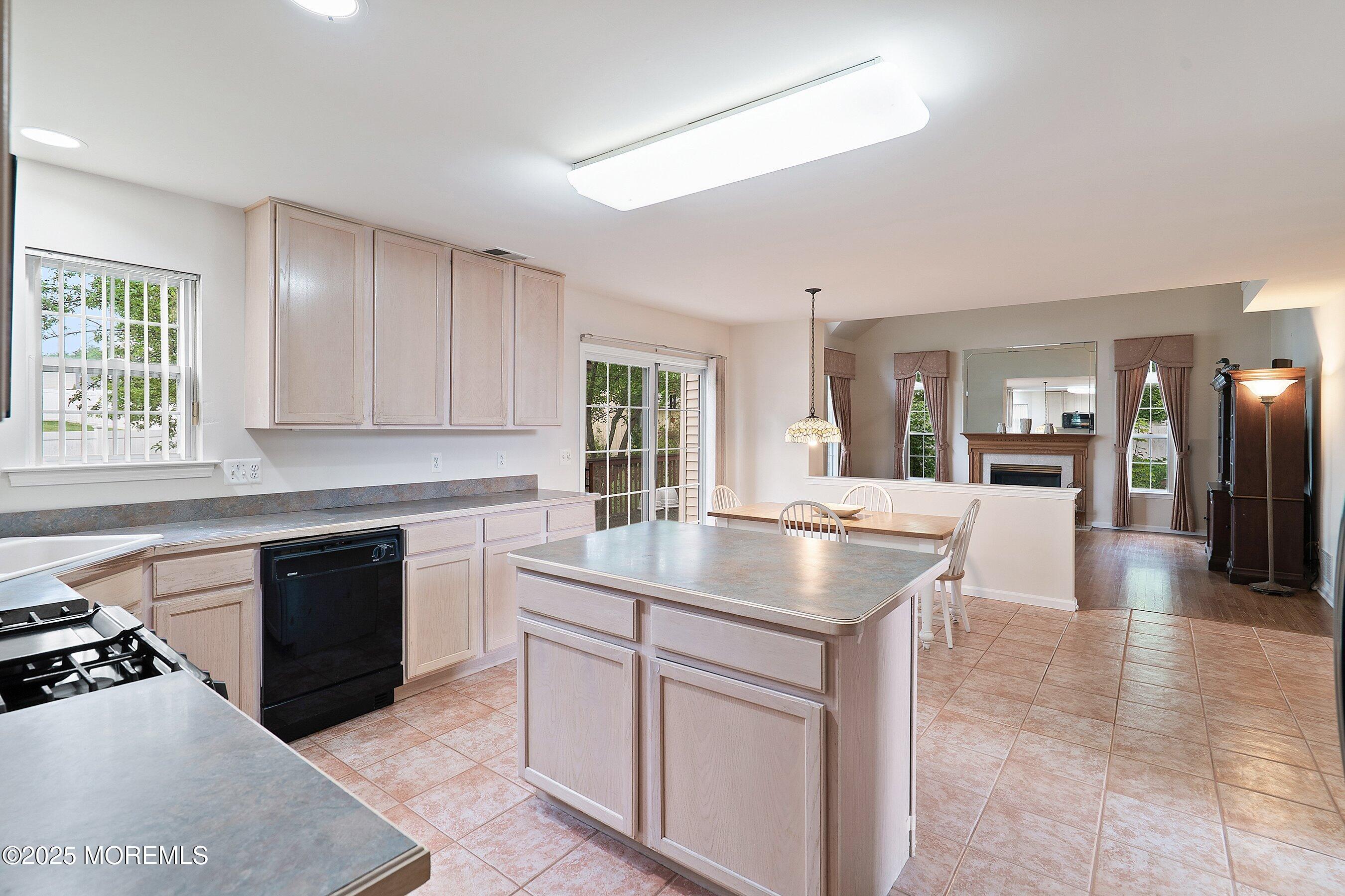 142 Swordfish Road Manahawkin, NJ 08050 - Photo 10 of 53 12-Kitchen 1A