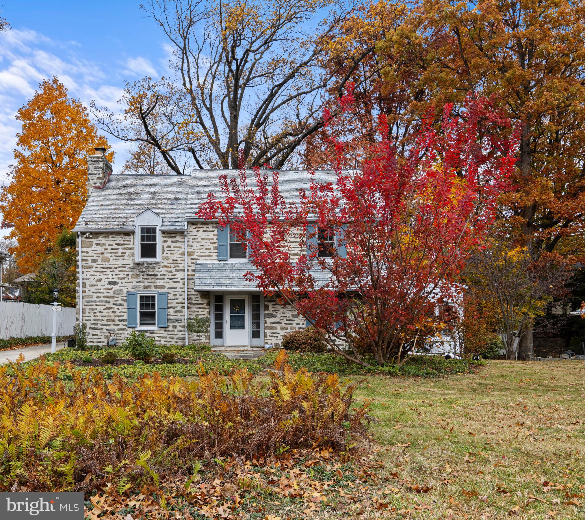 1603 Hillcrest Road Glenside, PA 19038 - Photo 2 of 49