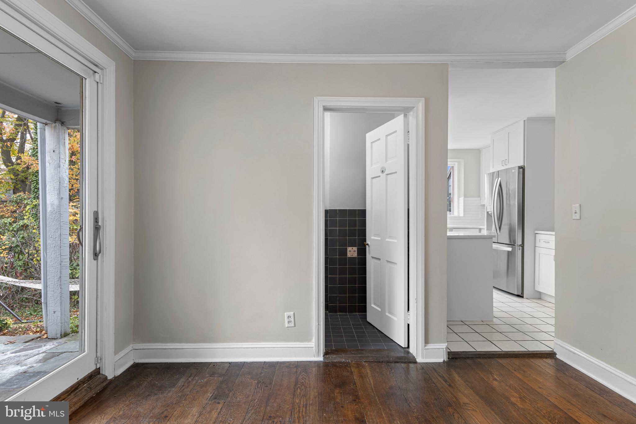 1603 Hillcrest Road Glenside, PA 19038 - Photo 23 of 49