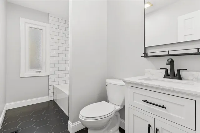 $274,900 | 325 Indiana Street, Park Forest, IL 60466