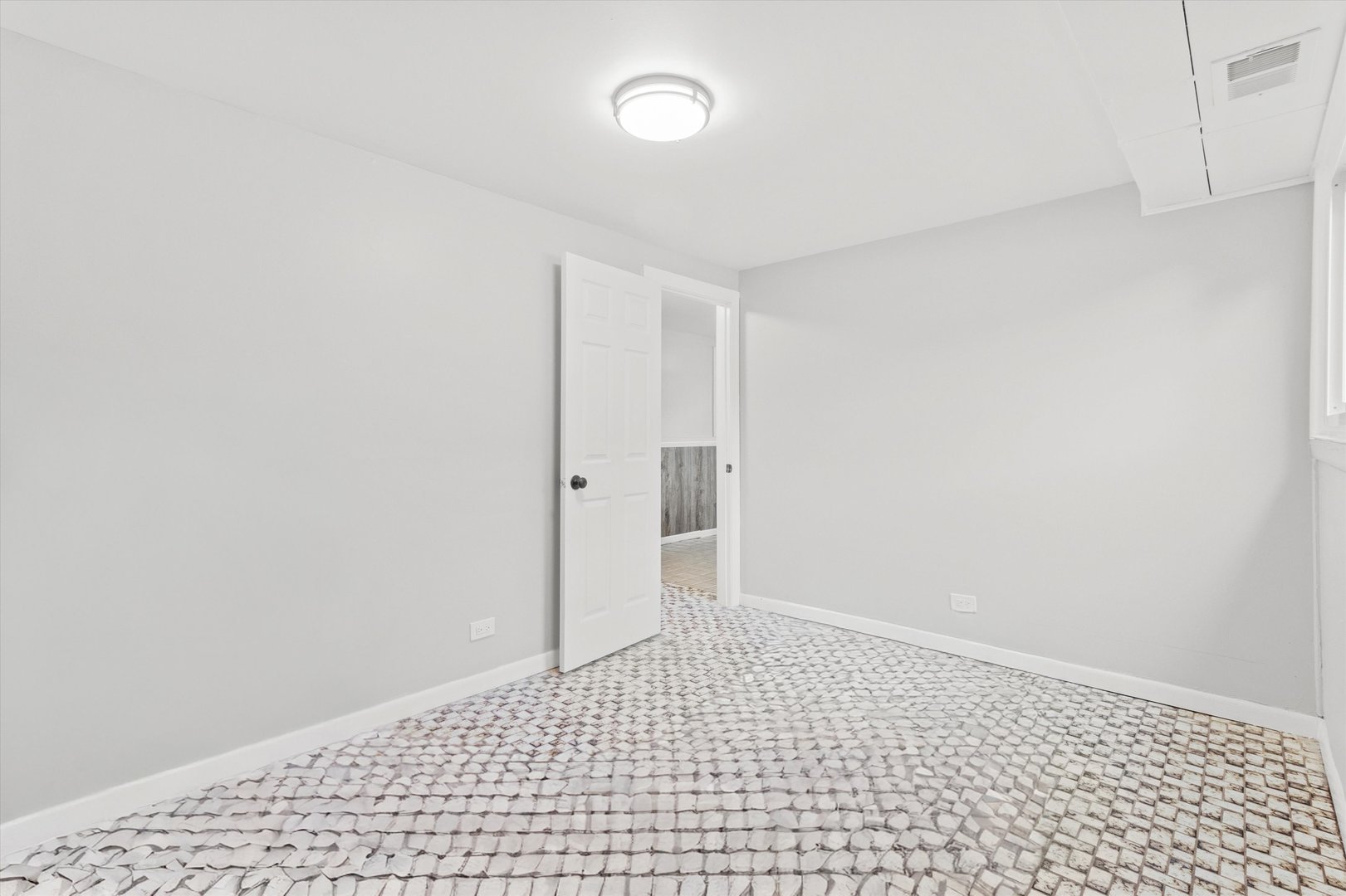 325 Indiana Street Park Forest, IL 60466 - Photo 21 of 28 a view of an empty room