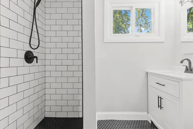 $274,900 | 325 Indiana Street, Park Forest, IL 60466