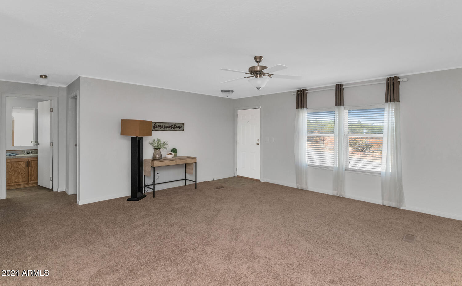 1704 East Desert Ranch Road Phoenix, AZ 85086 - Photo 9 of 31 Great Room