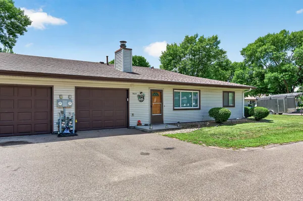 $195,000 | 7819 85th Court North, Brooklyn Park, MN 55445