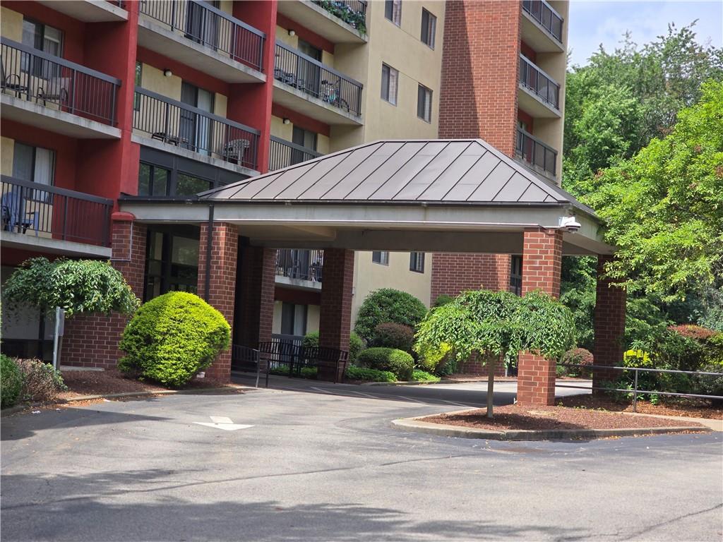 1987 Centurion Drive, Unit 202 Pittsburgh, PA 15221 - Photo 2 of 27 a front view of a building
