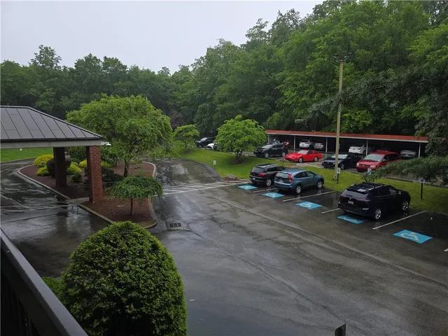 $85,500 | 1987 Centurion Drive, Unit 202, Pittsburgh, PA 15221