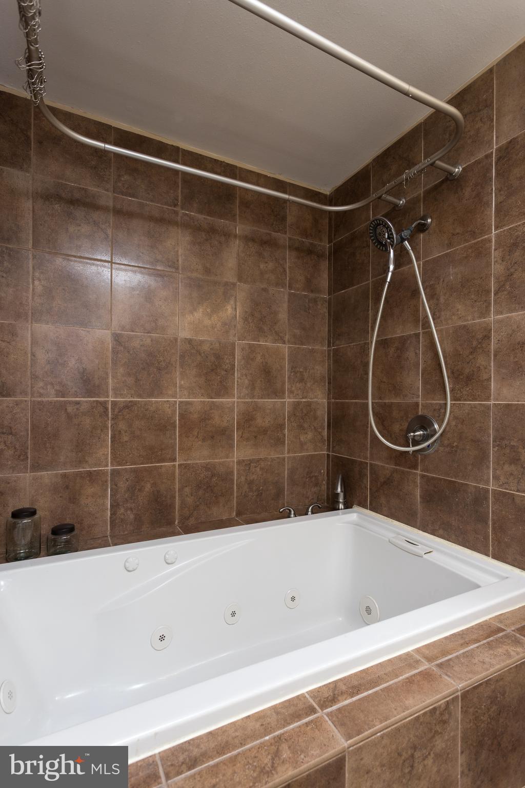 602 Churchill Road, Unit 602P Bel Air, MD 21014 - Photo 20 of 37 Primary Bath Shower/Jetted Tub
