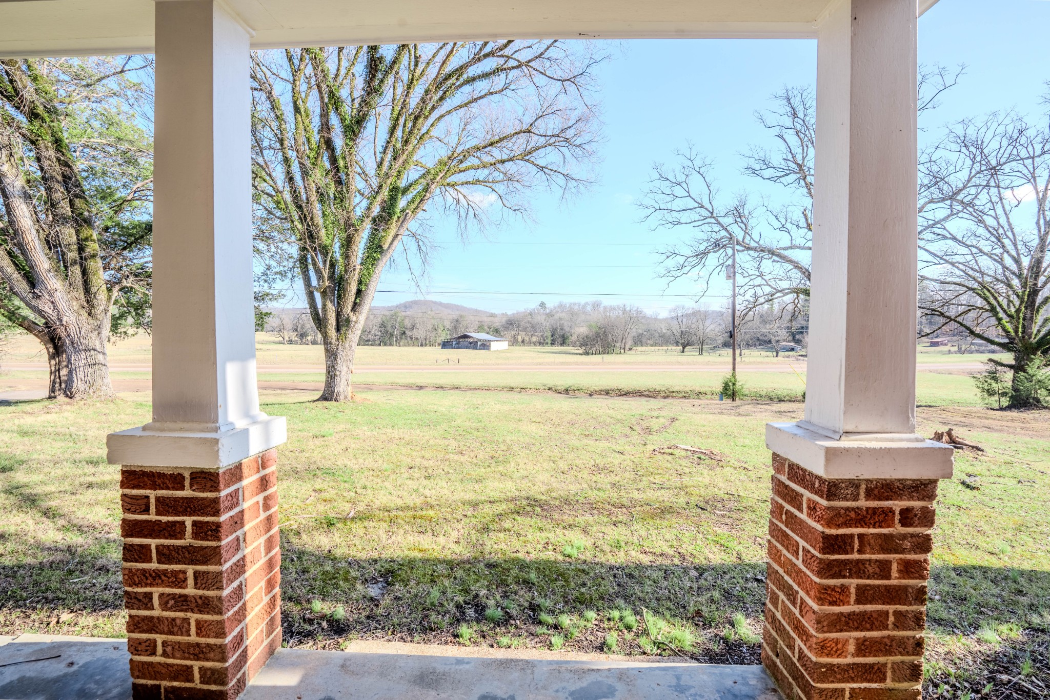 5026 Tinin Road Clifton, TN 38425 - Photo 21 of 39