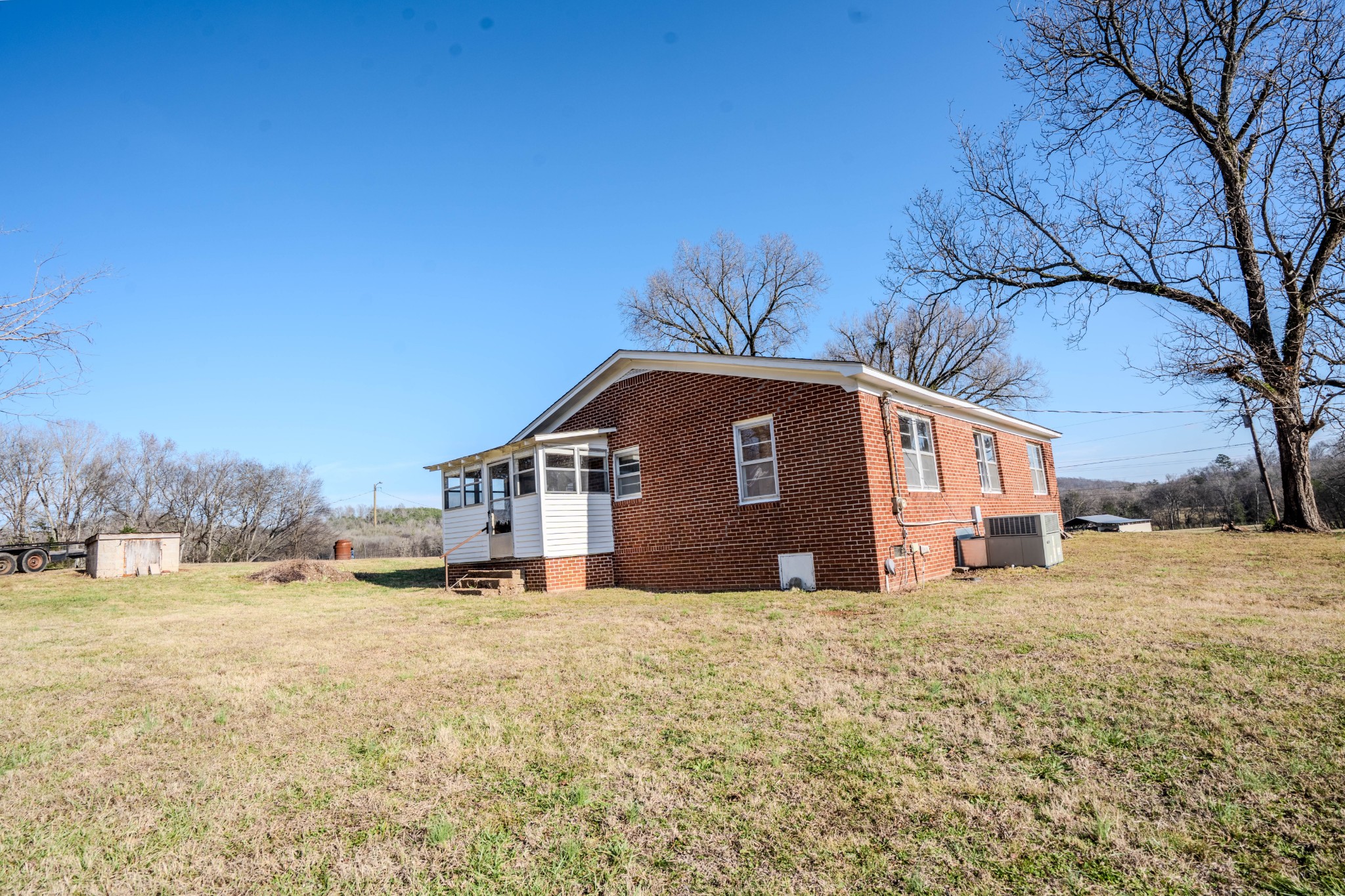5026 Tinin Road Clifton, TN 38425 - Photo 23 of 39