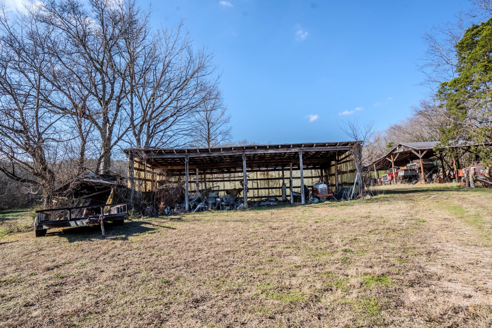 5026 Tinin Road Clifton, TN 38425 - Photo 38 of 39