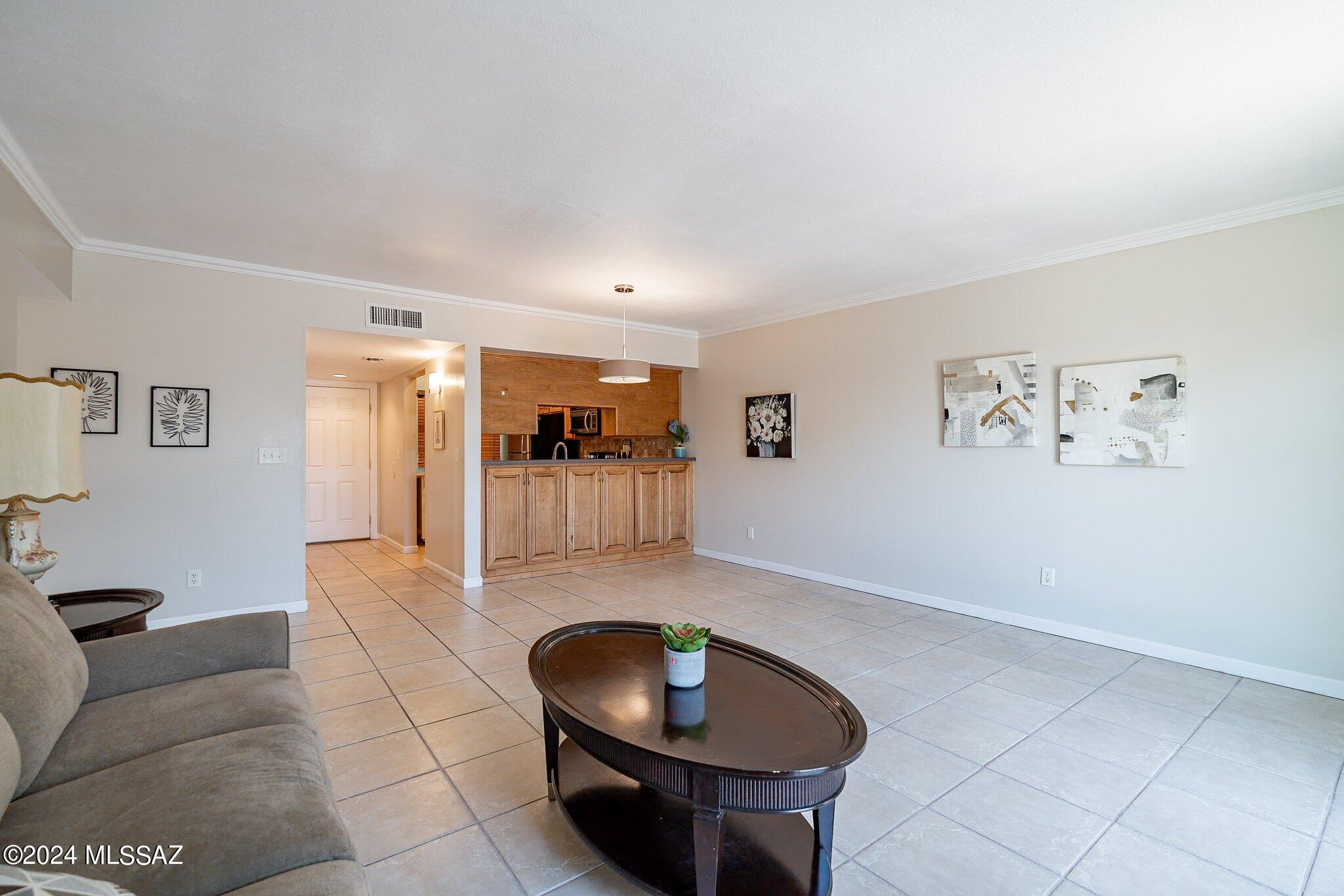 902 South Pantano Road Tucson, AZ 85710 - Photo 17 of 28 Gallery Image 17