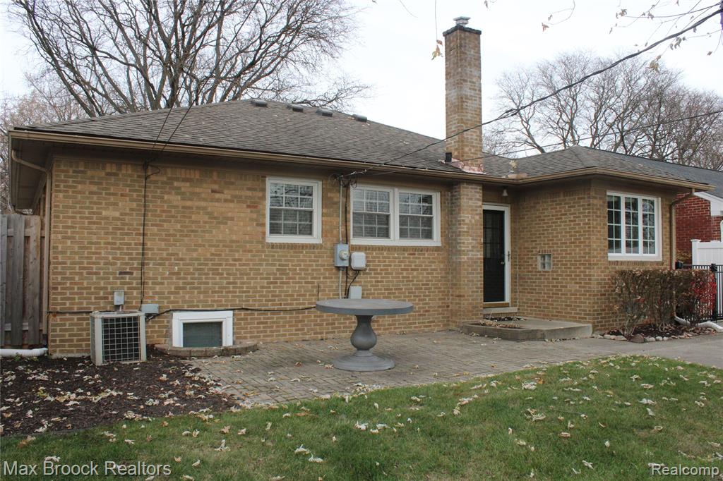 2100 Derby Road Birmingham, MI 48009 - Photo 4 of 16