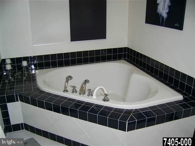 1915 Woodland Road York, PA 17403 - Photo 23 of 25 Gallery Image 23