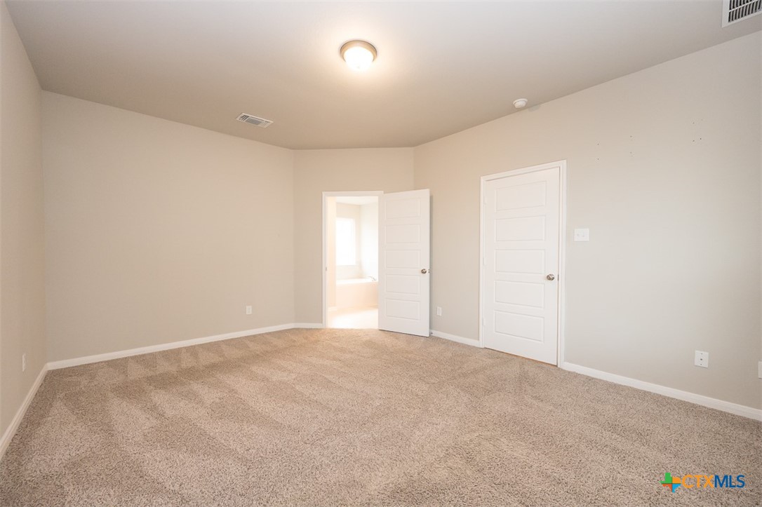 113 Lazy Lizzy Road Jarrell, TX 76537 - Photo 15 of 29 a view of an empty room