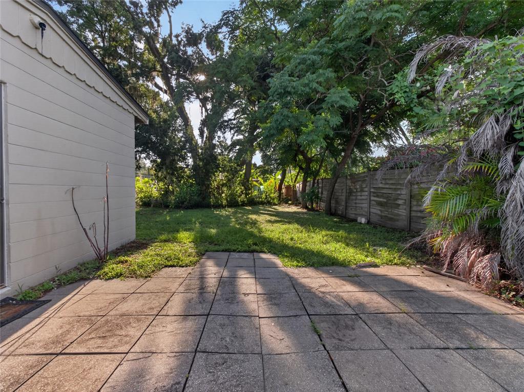 2121 Ivanhoe Road Orlando, FL 32804 - Photo 27 of 29 Gallery Image 27