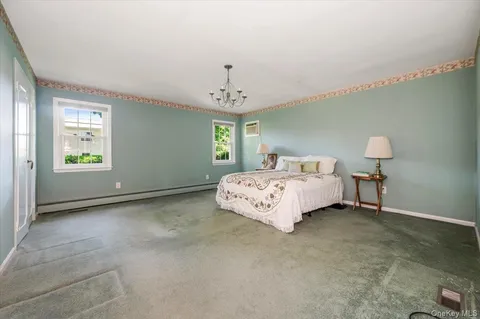 $700,000 | 1401 Herzel Boulevard, West Babylon, NY 11704