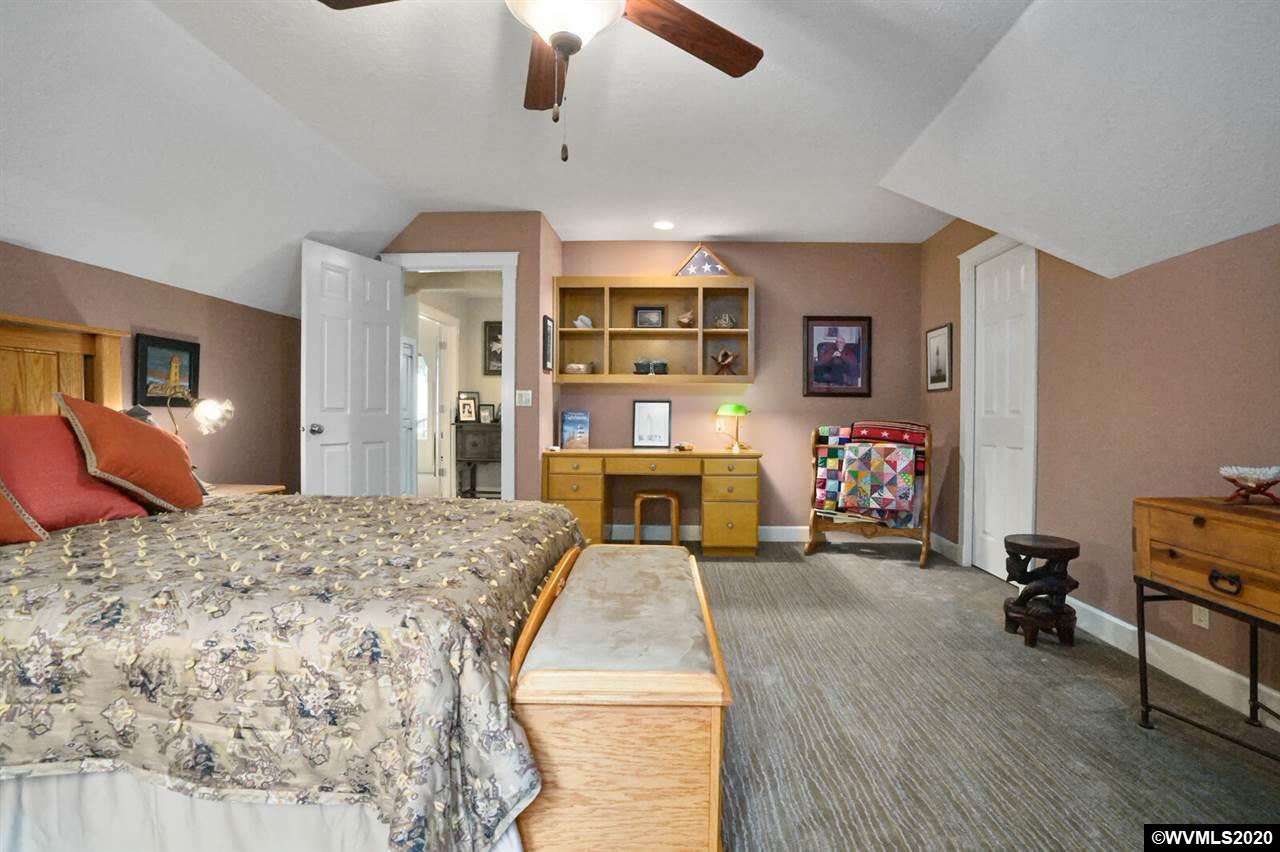 4337 Orchard Heights Road Northwest Salem, OR 97304 - Photo 30 of 42 Gallery Image 30