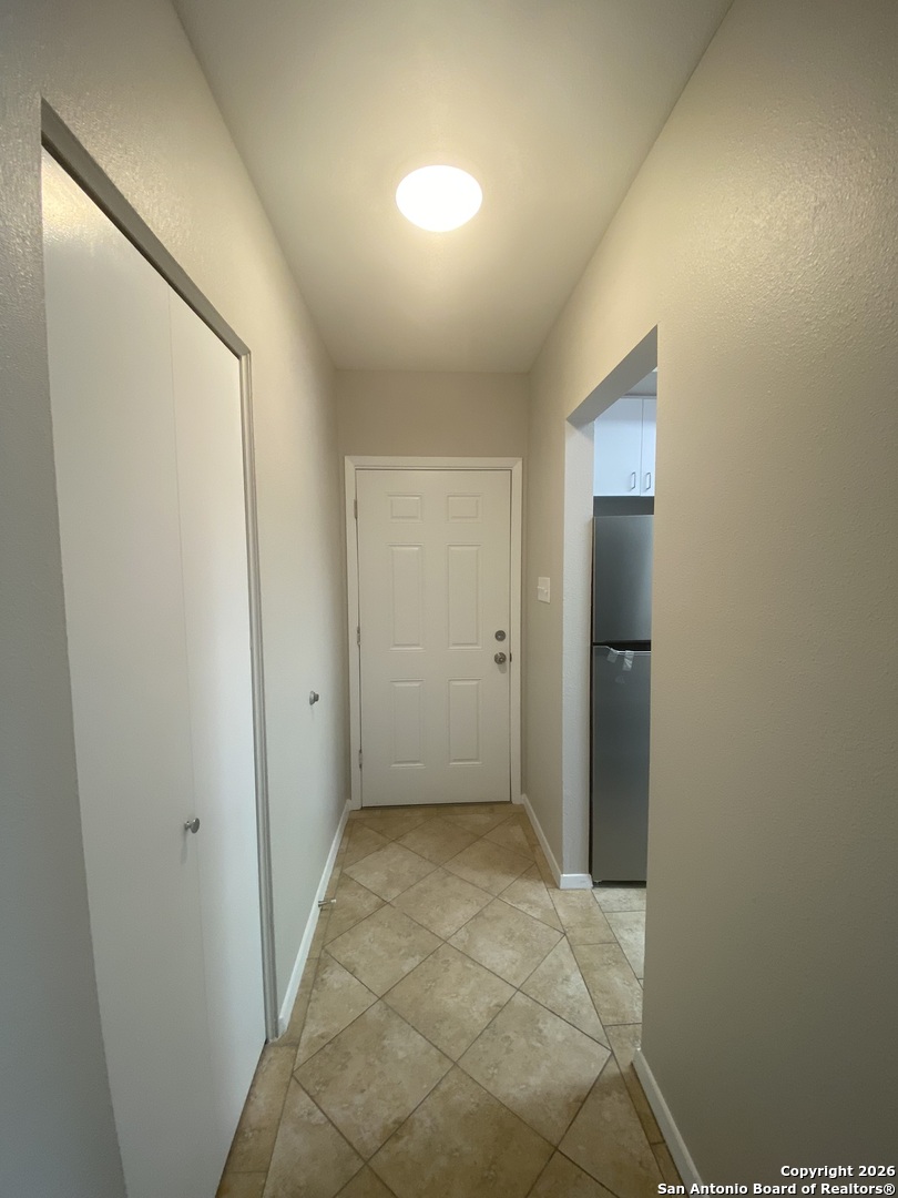 8642 Fredericksburg Road, Unit 405 San Antonio, TX 78240 - Photo 3 of 22