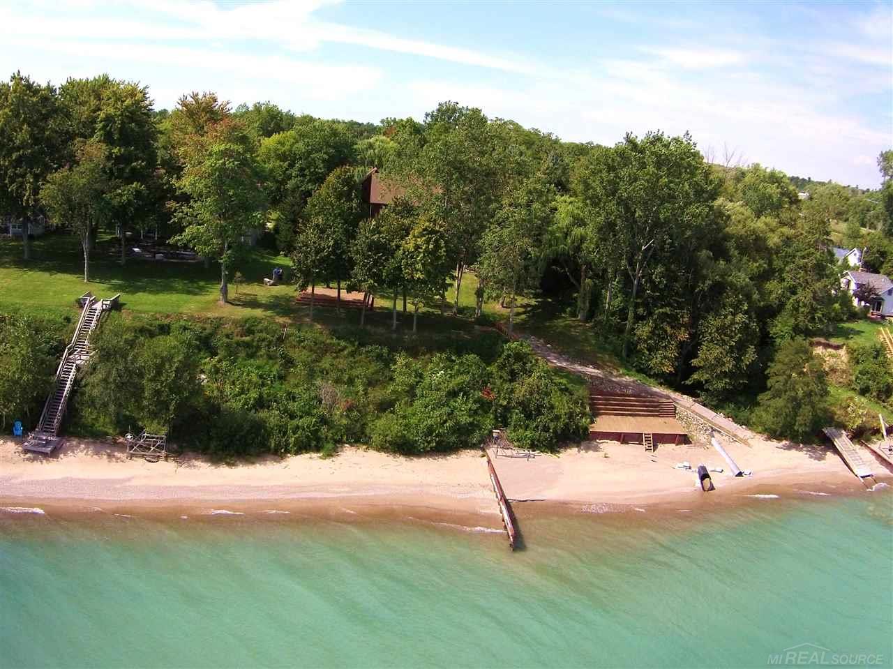6727 Lakeshore Road Lexington, MI 48450 - Photo 2 of 91 Prime Lexington Location