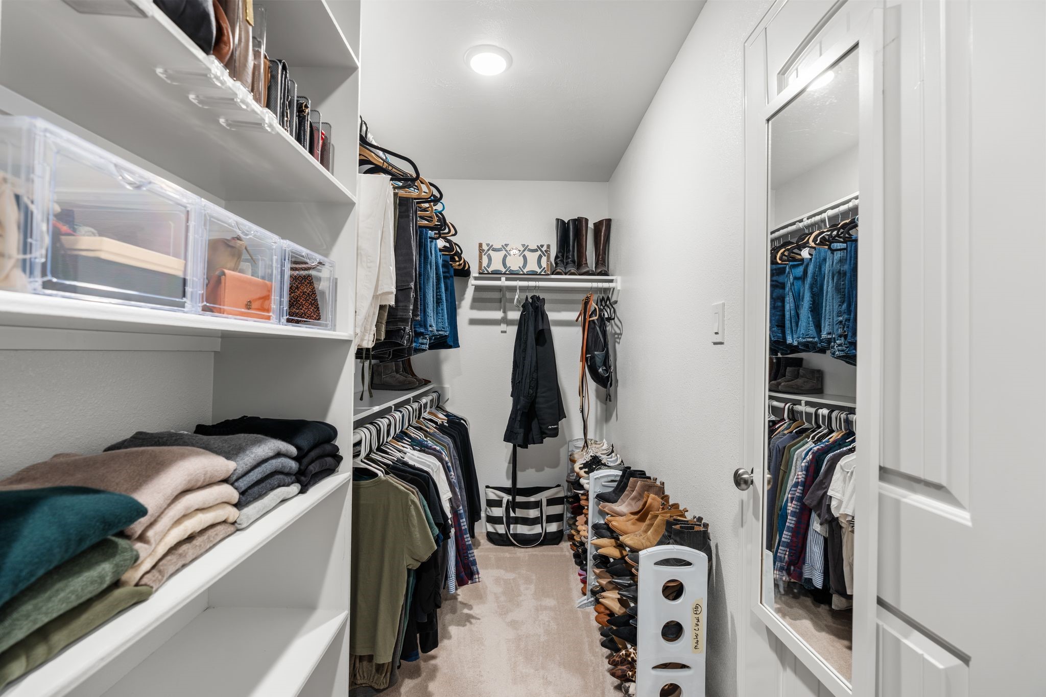 5230 Darling Street Houston, TX 77007 - Photo 26 of 34 Another shot of the huge closet