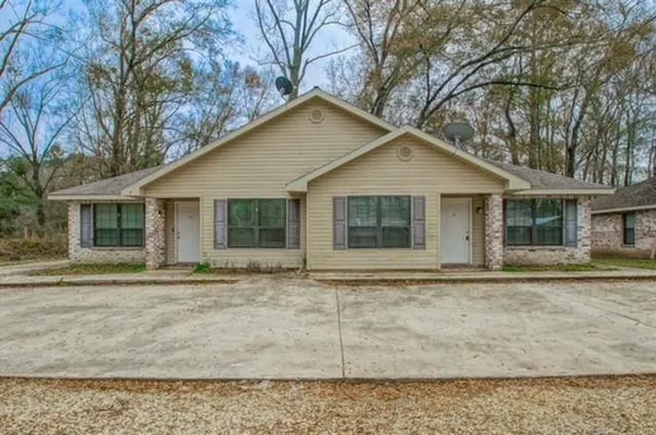$1,365 | 540 South 1st Street, Unit D, Ponchatoula, LA 70454