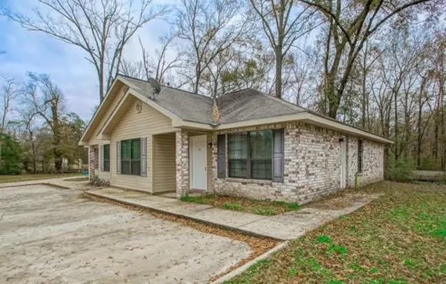 $1,565 | 540 South 1st Street, Unit D, Ponchatoula, LA 70454