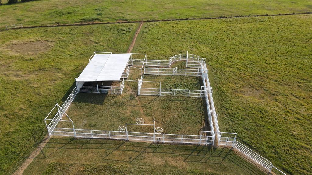 1209 Southwest County Road Corsicana, TX 75109 - Photo 23 of 27