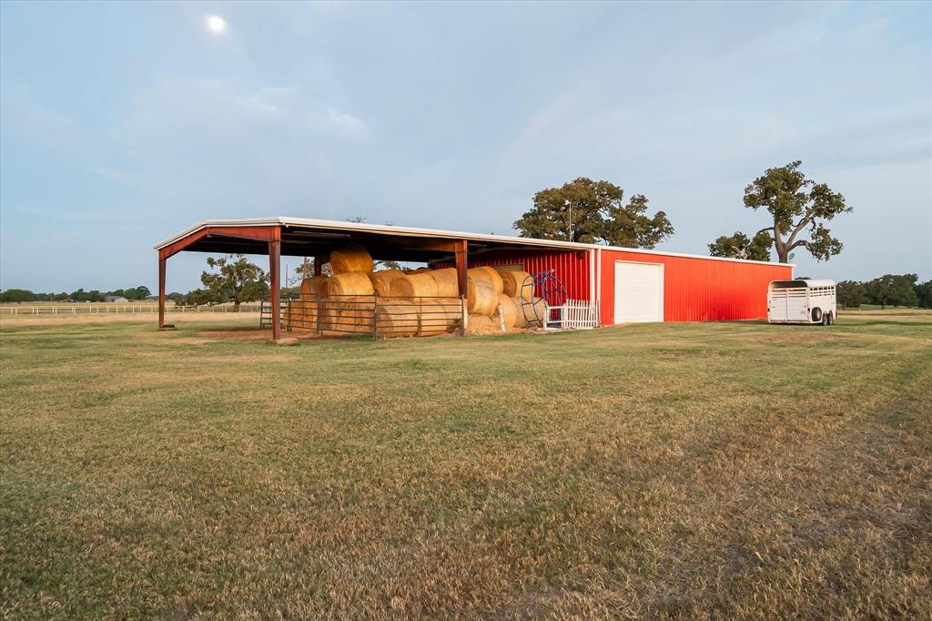 1209 Southwest County Road Corsicana, TX 75109 - Photo 5 of 27 a view of swimming pool yard