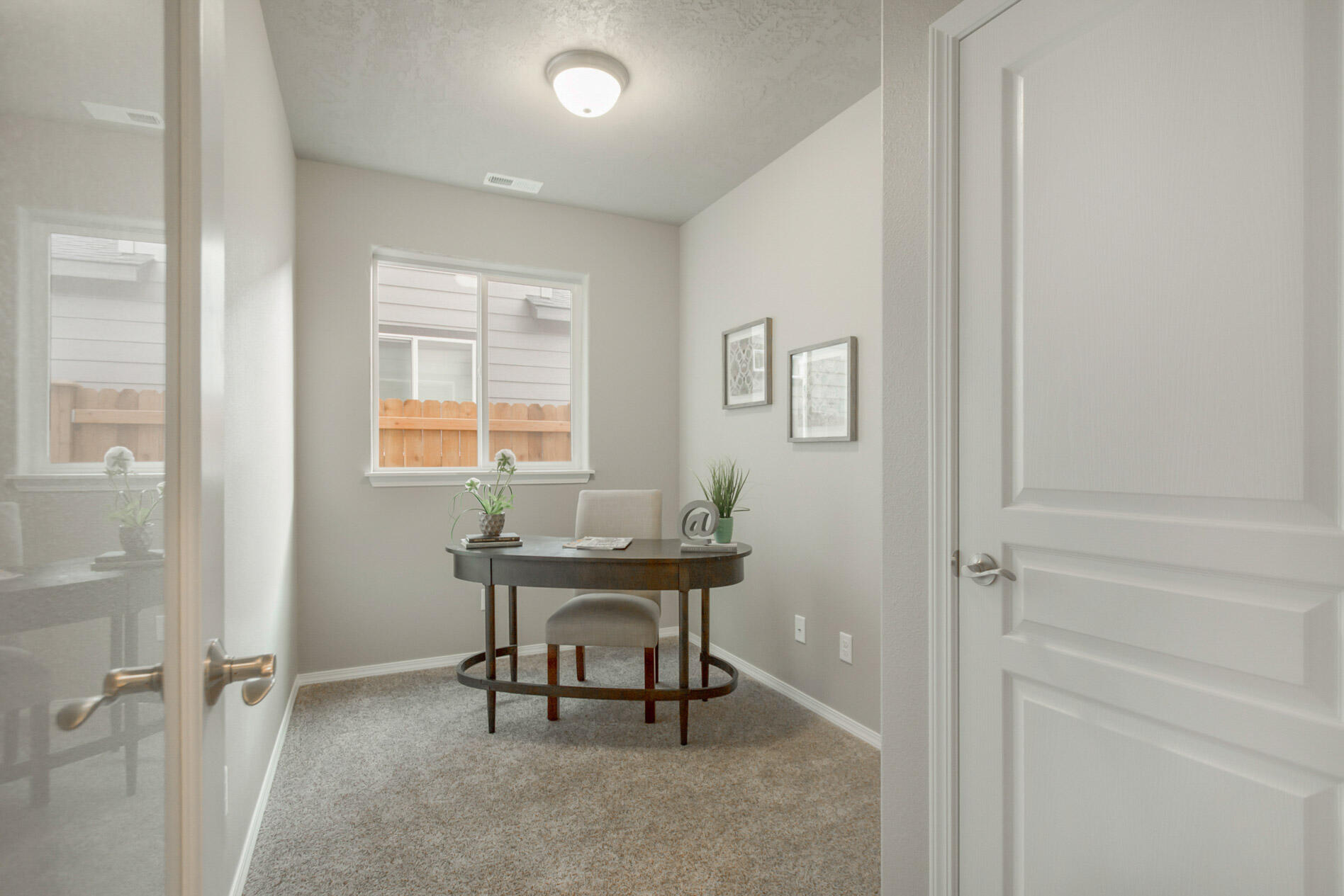 62835 Daniel Road, Unit 17 Bend, OR 97701 - Photo 5 of 11 Example interior