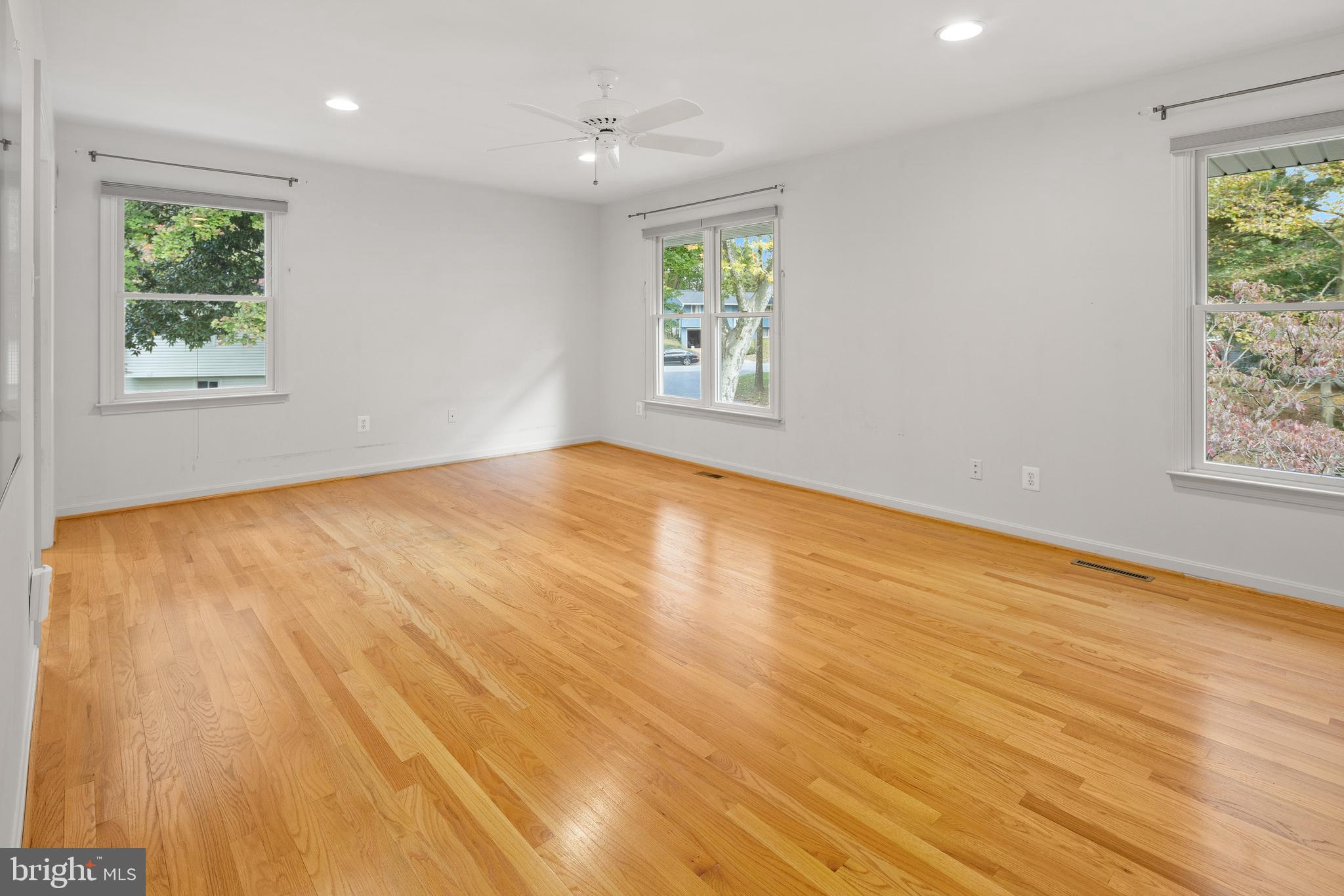 5014 Round Tower Place Columbia, MD 21044 - Photo 14 of 47 Expanded primary suite