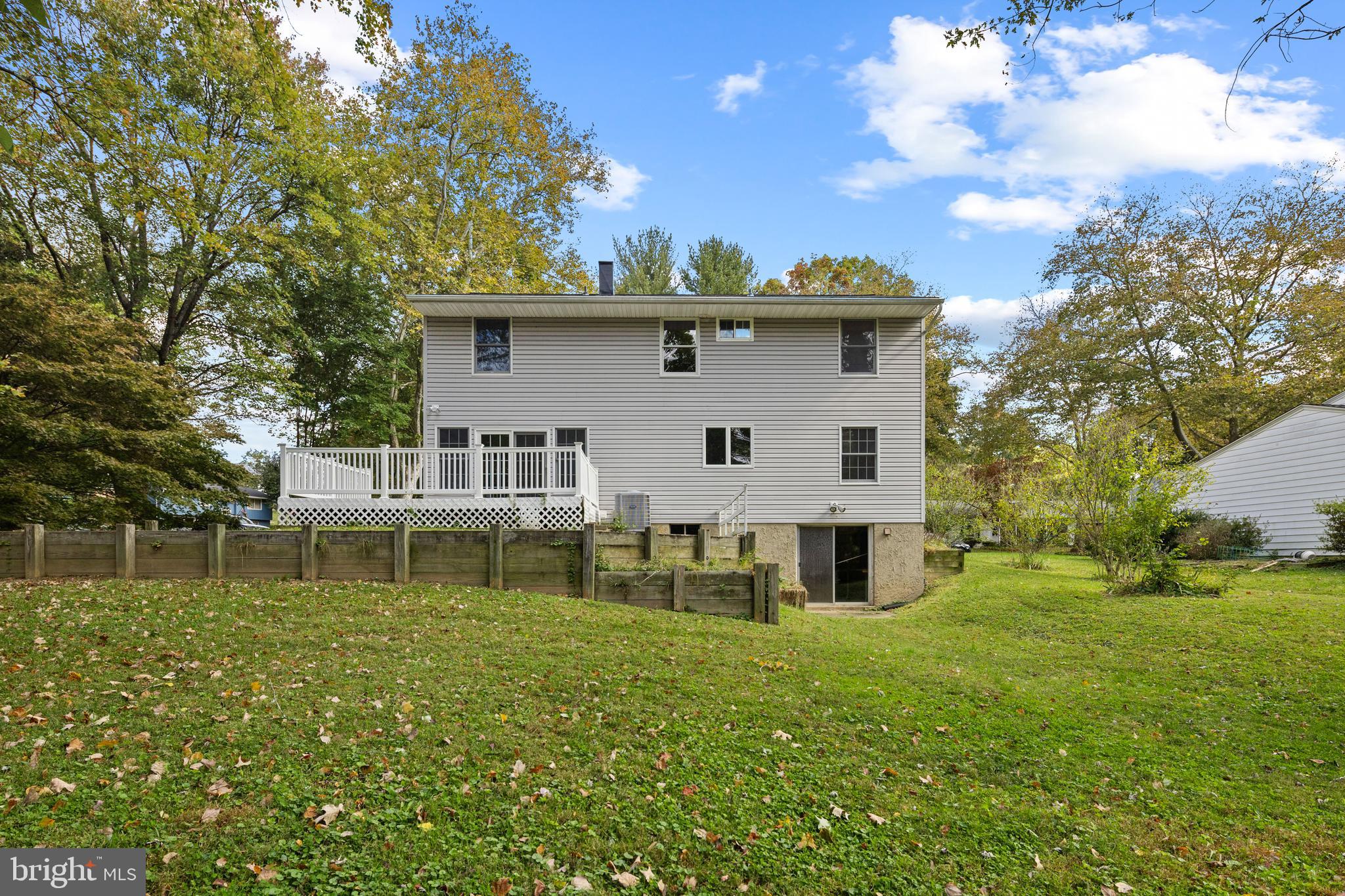 5014 Round Tower Place Columbia, MD 21044 - Photo 33 of 47 Fenced in yard
