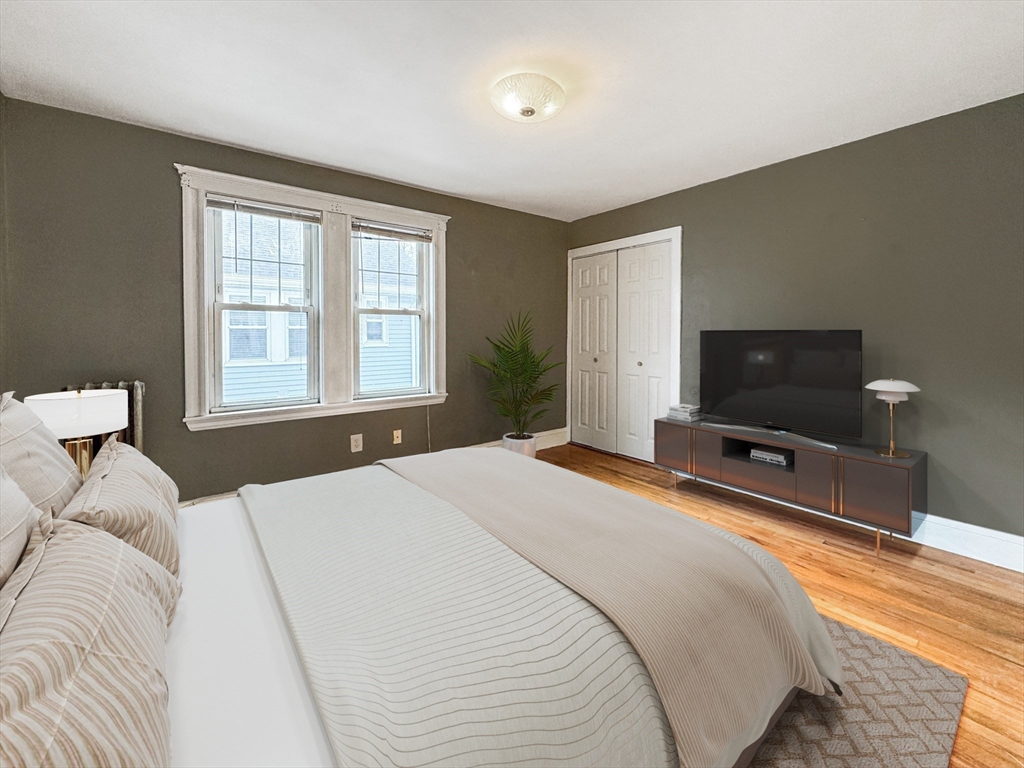 18 Wheelwright Road, Unit 1 Medford, MA 02155 - Photo 3 of 9