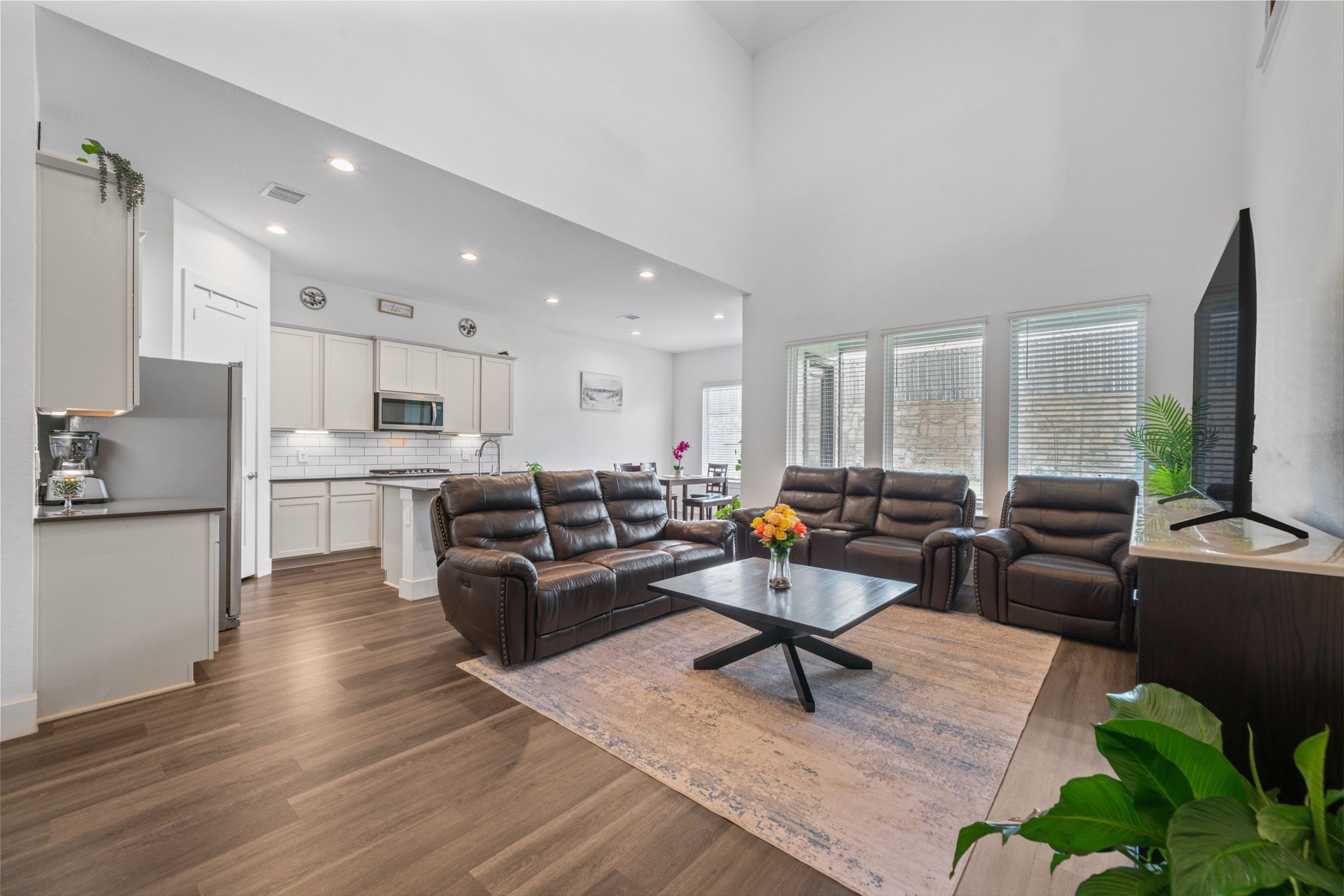 13745 Rising Sun Lane Conroe, TX 77384 - Photo 12 of 46