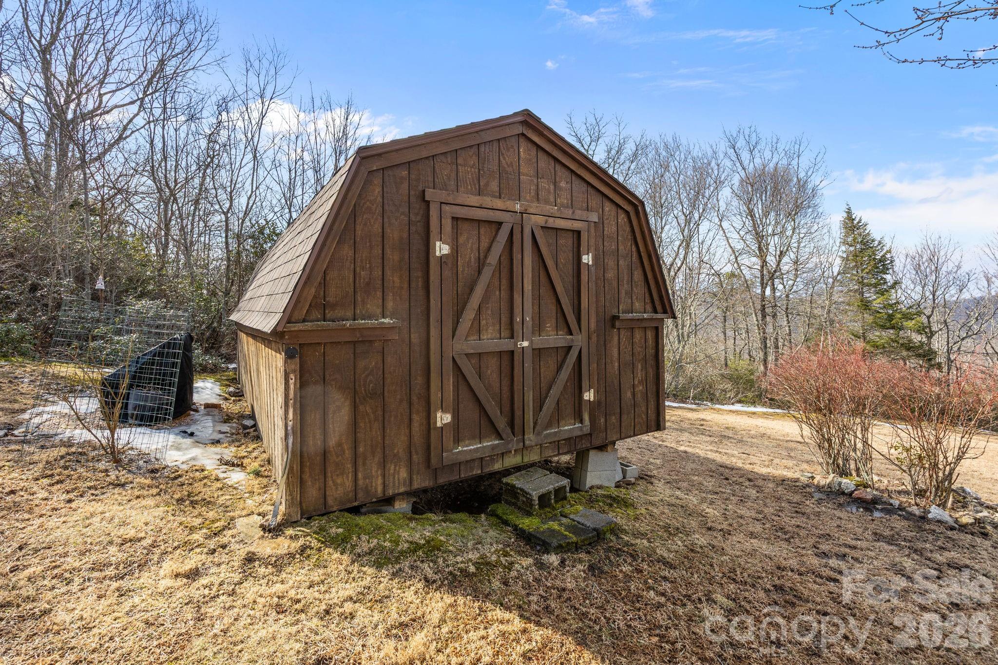 951 Pine Tree Road Spruce Pine, NC 28777 - Photo 20 of 48
