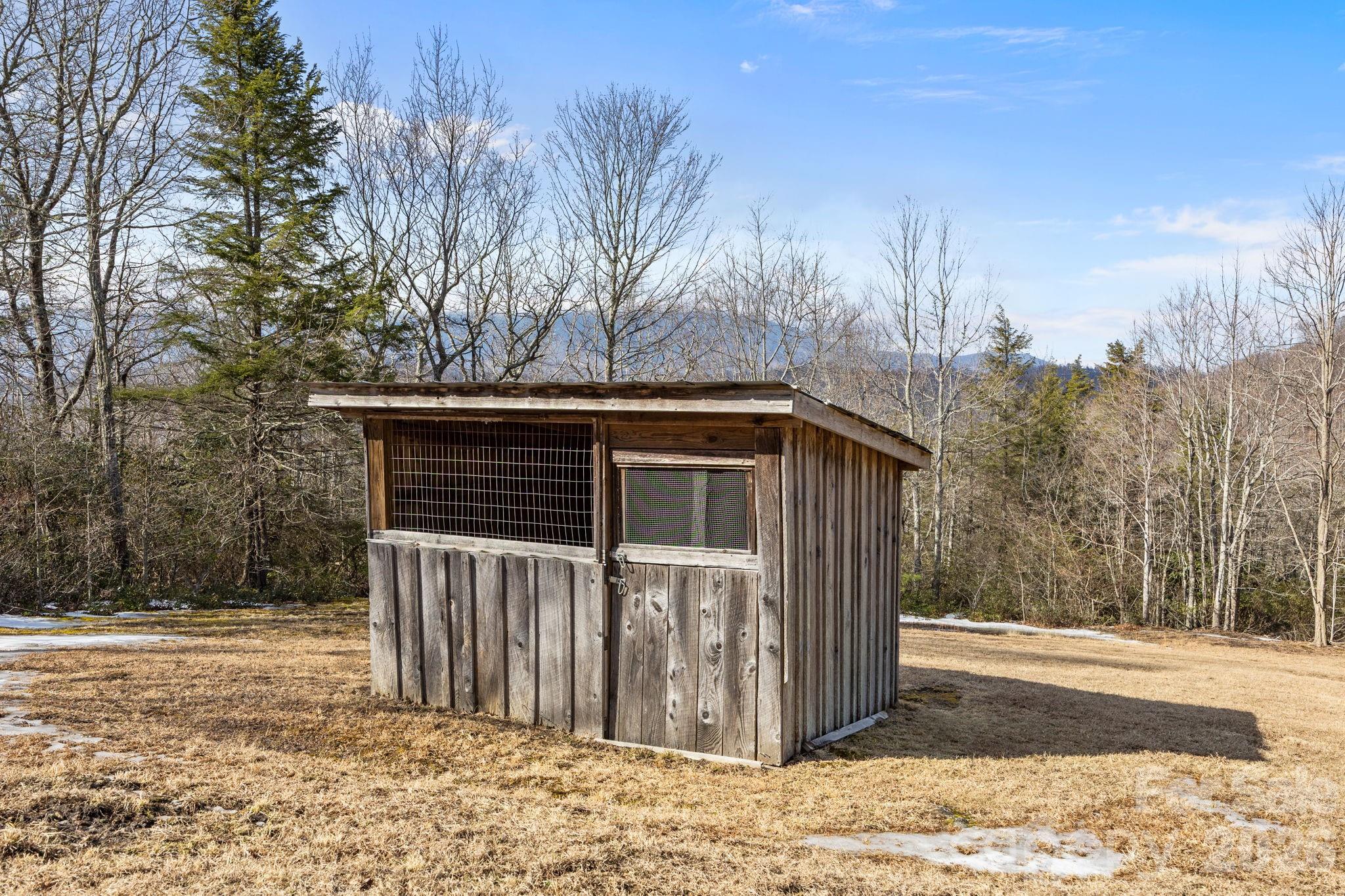 951 Pine Tree Road Spruce Pine, NC 28777 - Photo 21 of 48