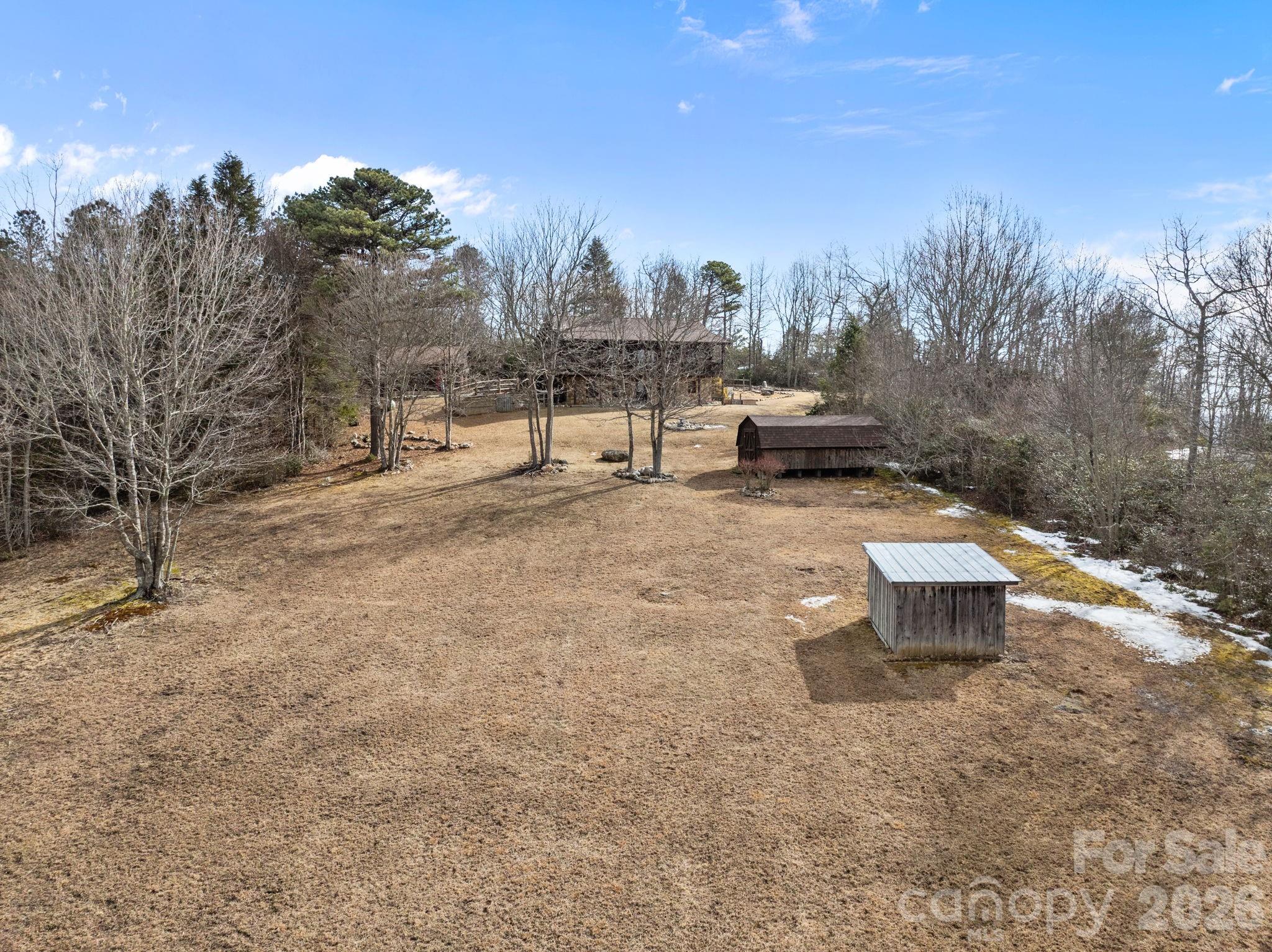 951 Pine Tree Road Spruce Pine, NC 28777 - Photo 6 of 48