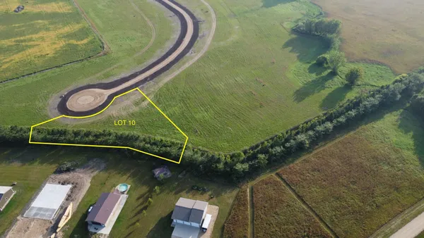 $96,900 | Lot 10 Oak Creek Circle, Big Stone City, SD 57216