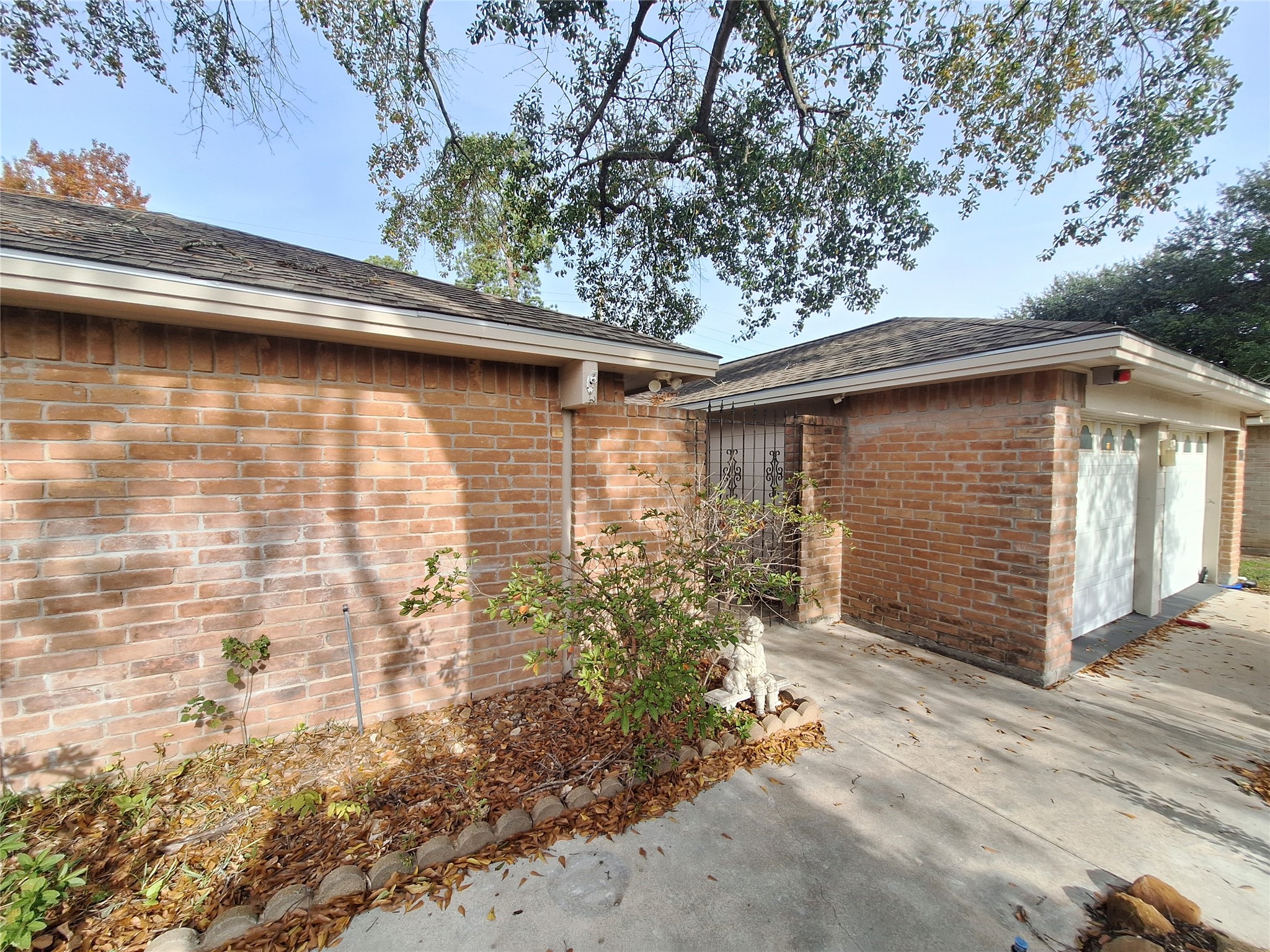 2531 Goldspring Lane Spring, TX 77373 - Photo 1 of 20 Gallery Image 1