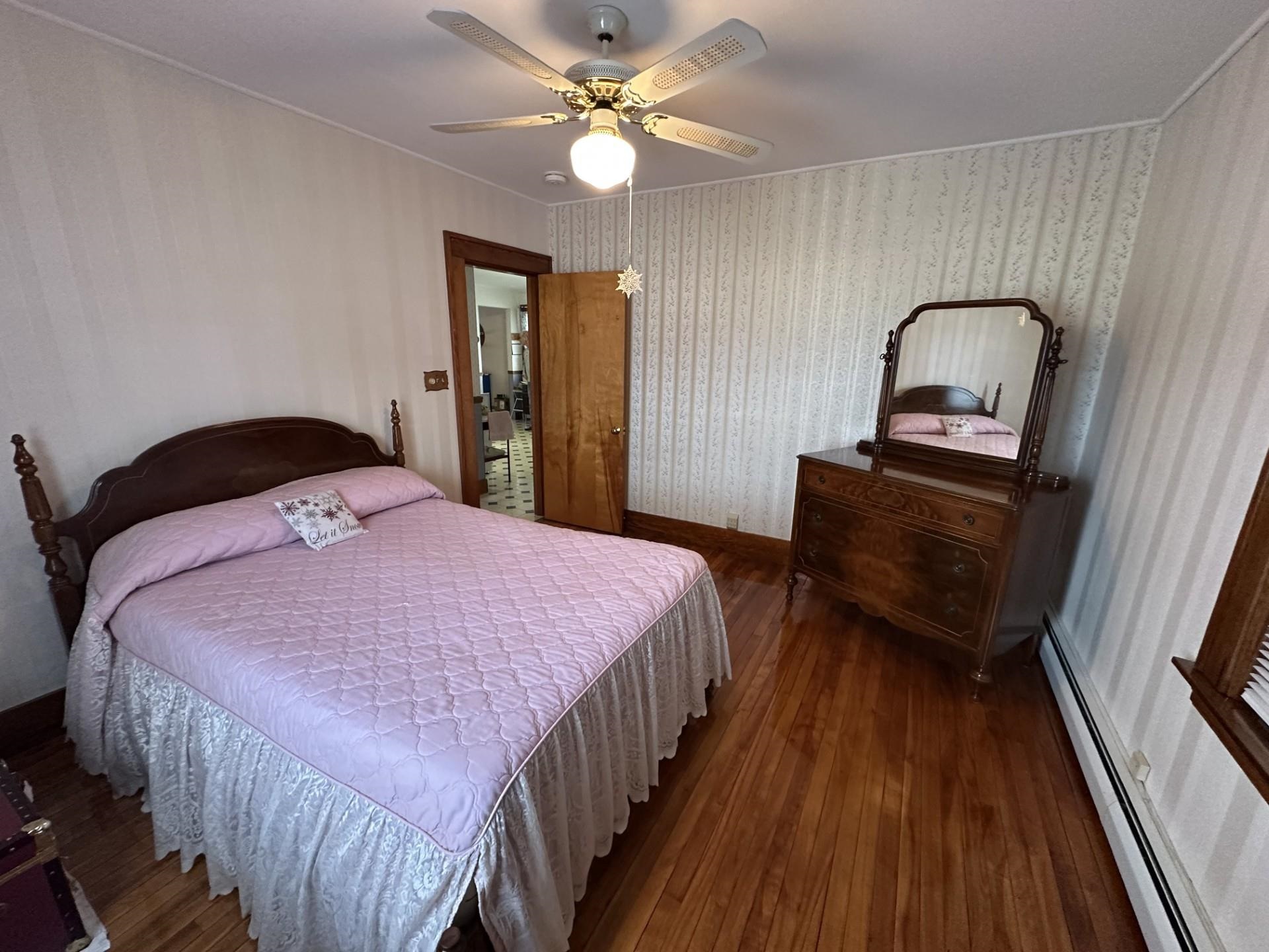 407 Coos Street Berlin, NH 03570 - Photo 11 of 36