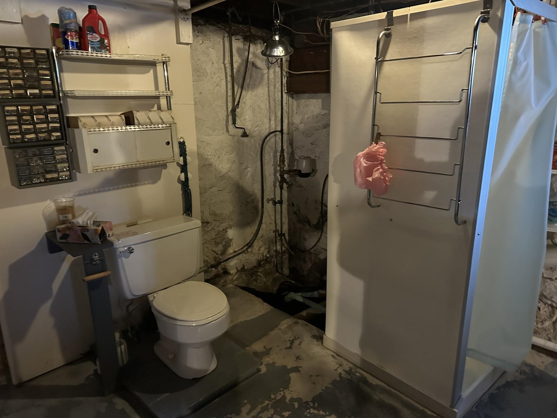 407 Coos Street Berlin, NH 03570 - Photo 21 of 36