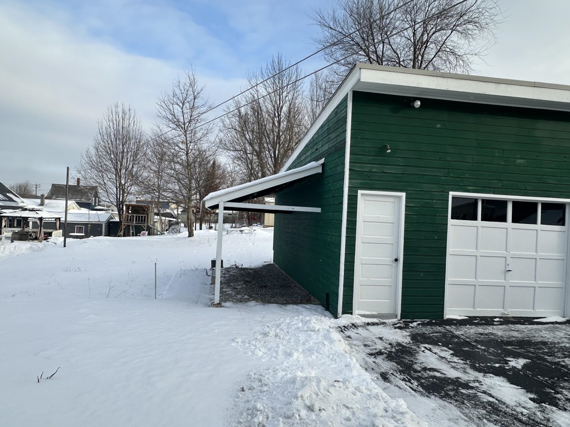 407 Coos Street Berlin, NH 03570 - Photo 30 of 36
