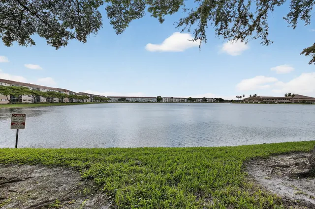$2,400 | 1500 Southwest 131st Way, Unit 108N, Pembroke Pines, FL 33027