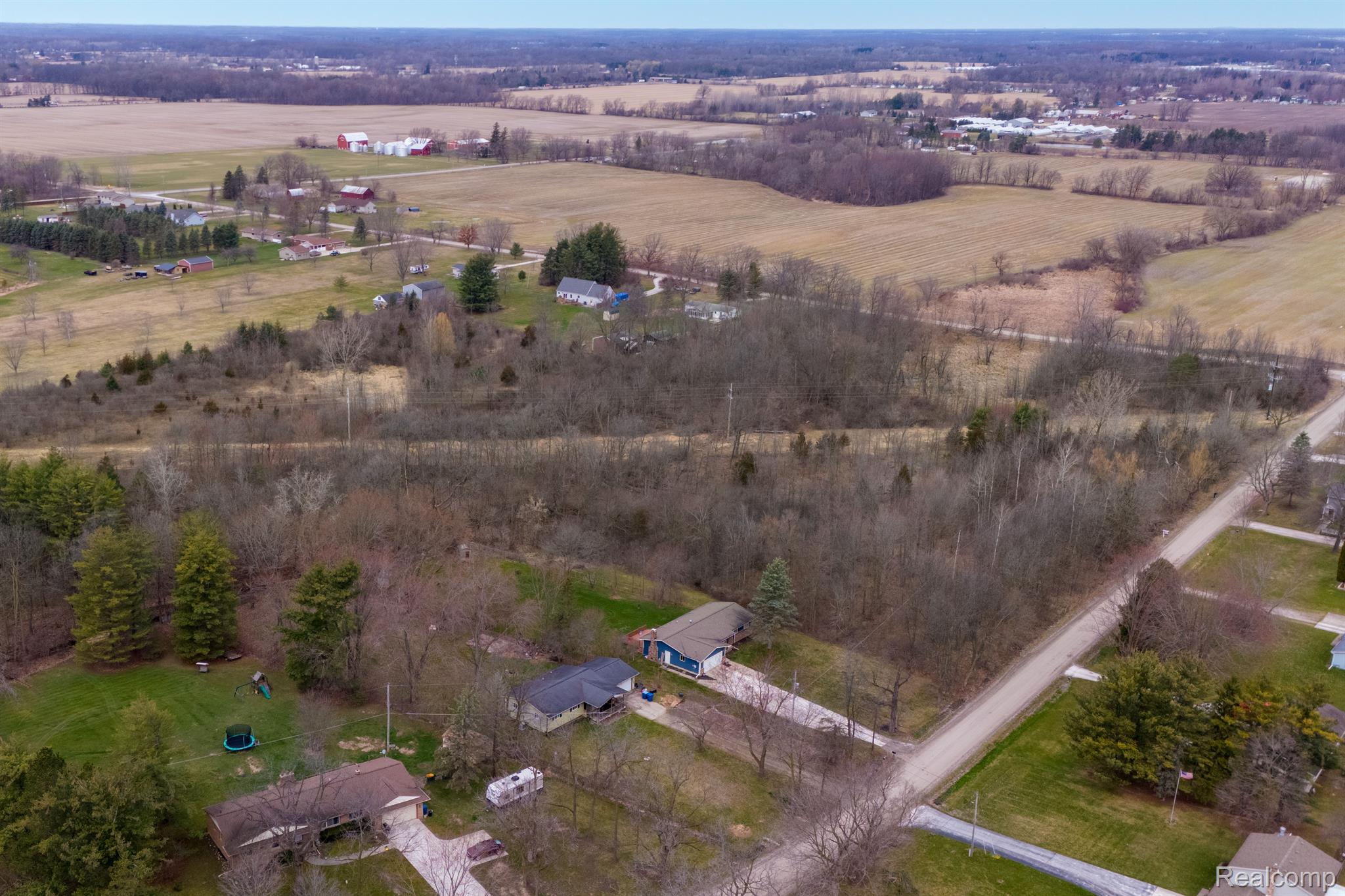 11050 Main Road Fenton, MI 48430 - Photo 6 of 8 Gallery Image 6