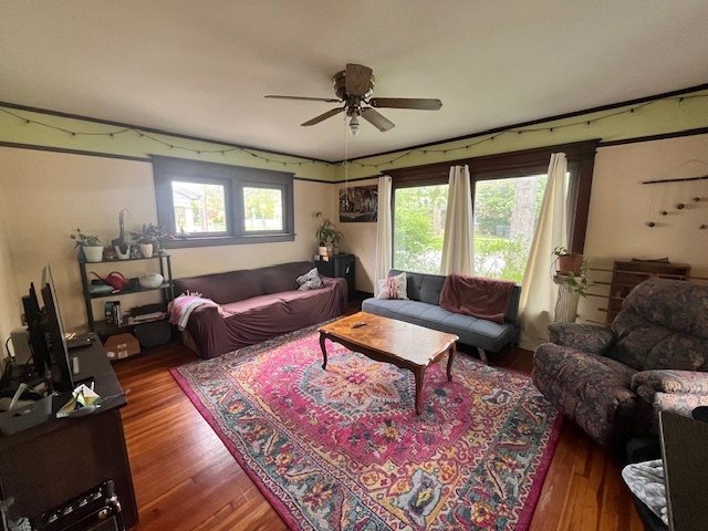 702 West High Street Urbana, IL 61801 - Photo 4 of 11