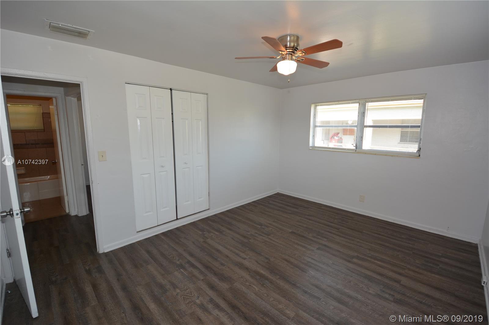 380 West 28th Street Riviera Beach, FL 33404 - Photo 16 of 39 Gallery Image 16