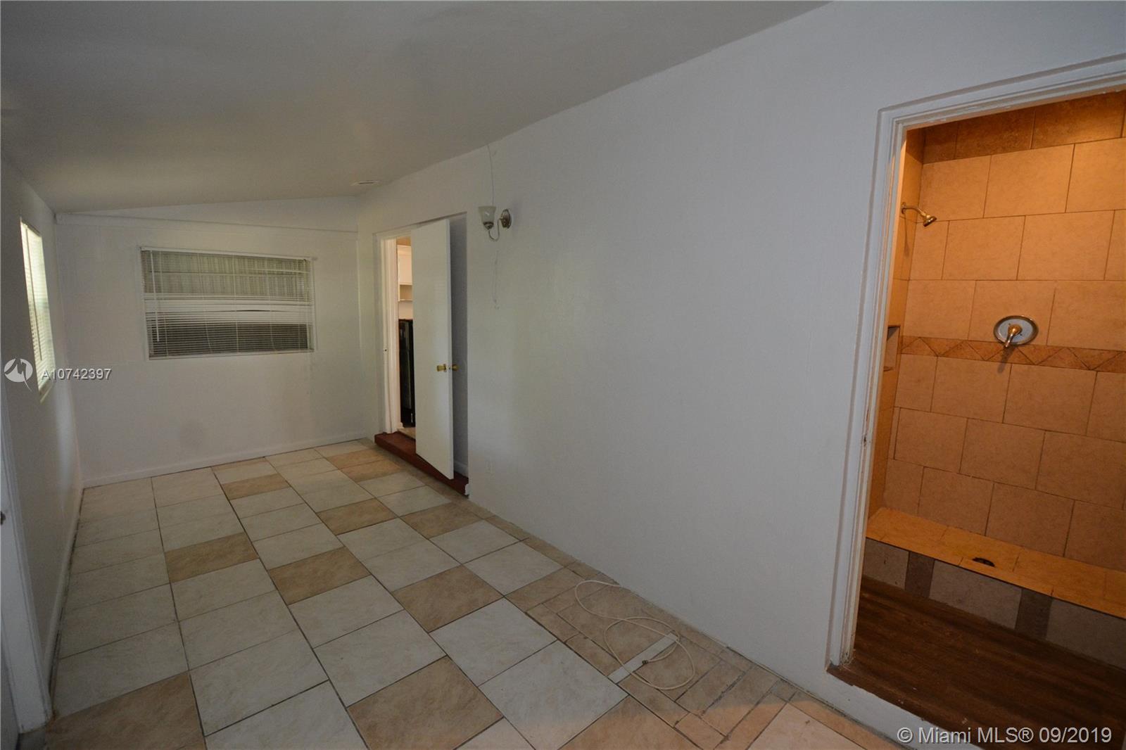 380 West 28th Street Riviera Beach, FL 33404 - Photo 26 of 39 Gallery Image 26